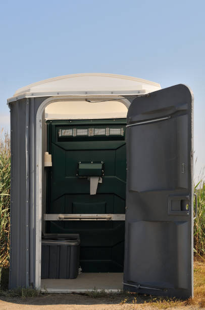 Best Portable restroom trailer rental  in Royal Palm Estates, FL